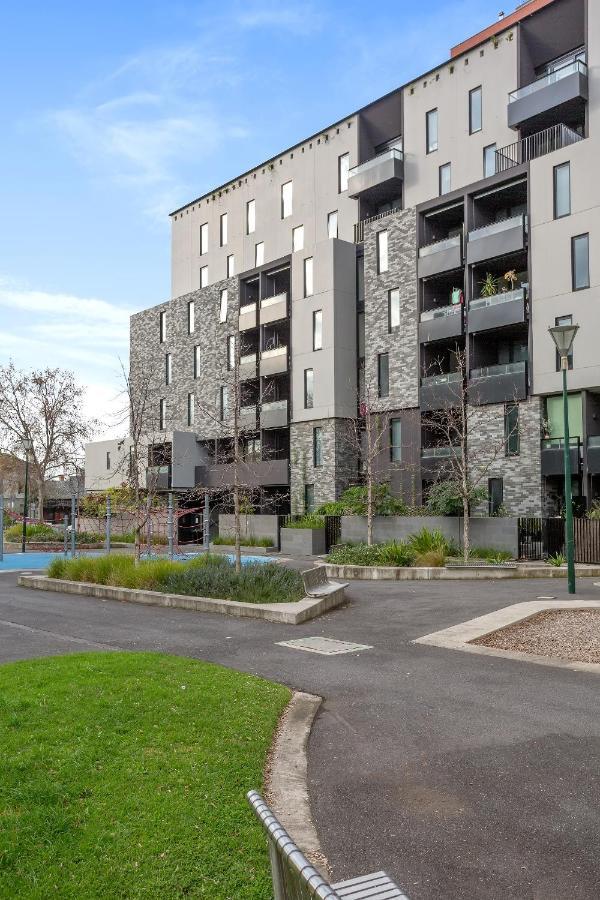 Palmerston St Apartments By Urban Rest เมลเบิร์น ภายนอก รูปภาพ